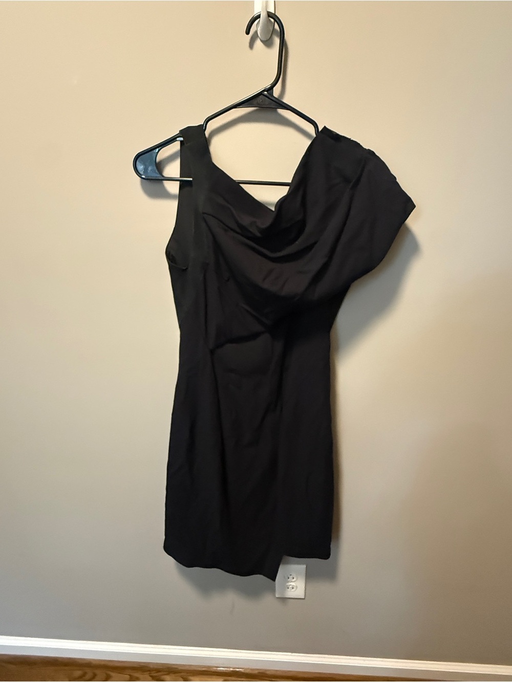 Helmut Lang Black Asymmetrical Shoulder Cocktail Dress - 4